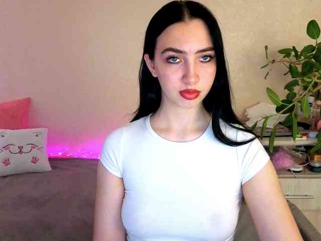 WildKittenX webcam
