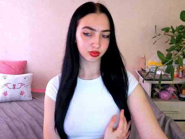 WildKittenX webcam