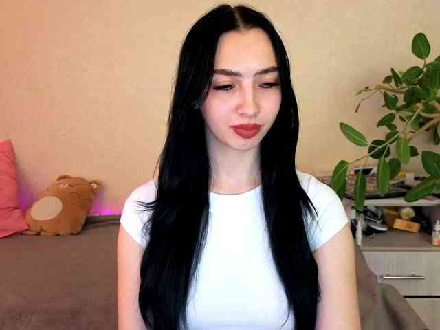WildKittenX webcam