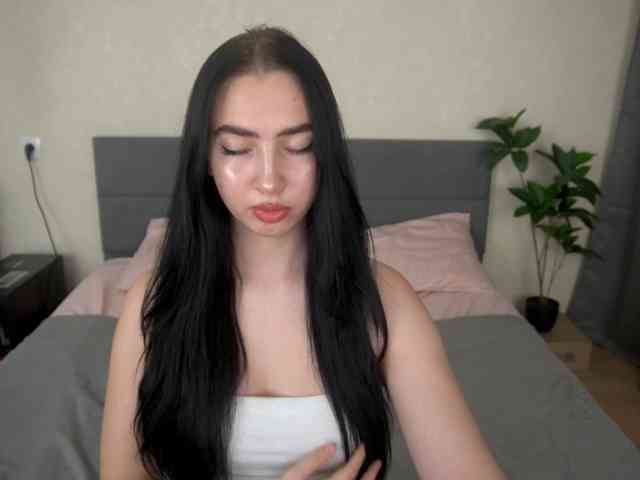 WildKittenX webcam