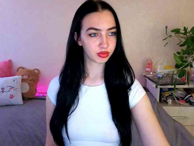 WildKittenX webcam