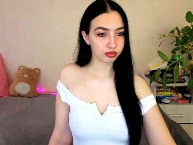 WildKittenX webcam