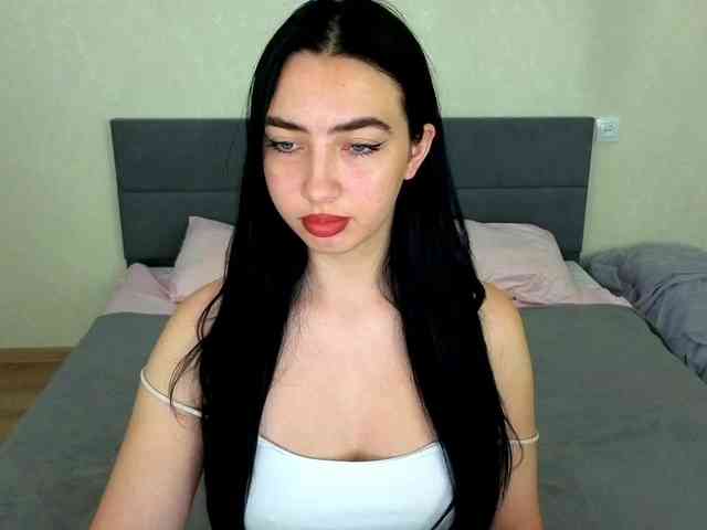 WildKittenX webcam