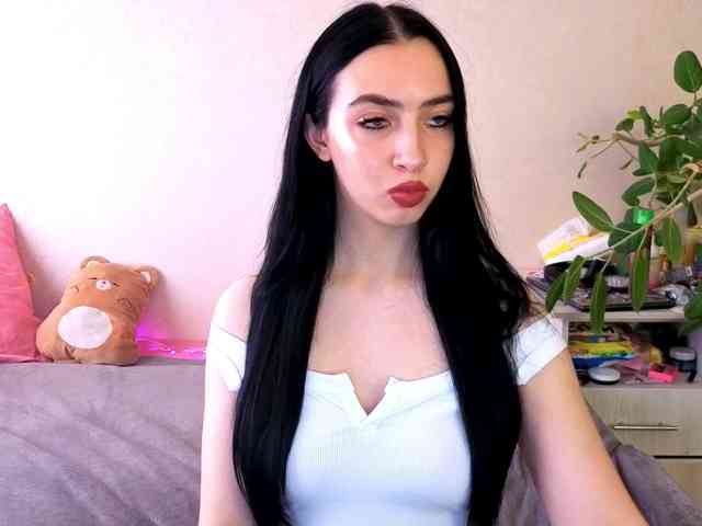 WildKittenX webcam