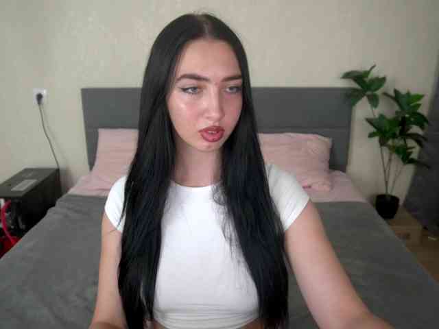 WildKittenX webcam