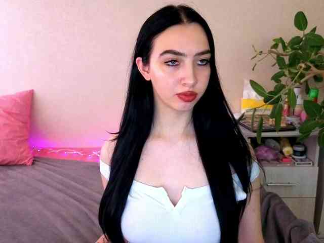 WildKittenX webcam