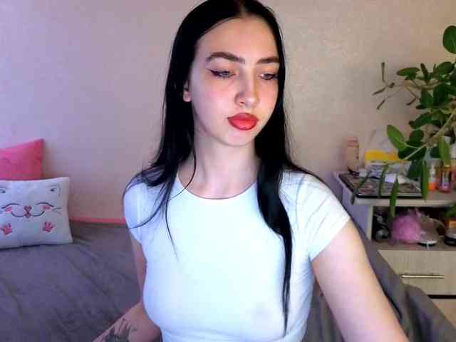 WildKittenX webcam