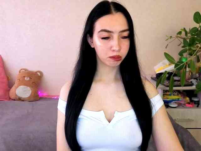 WildKittenX webcam