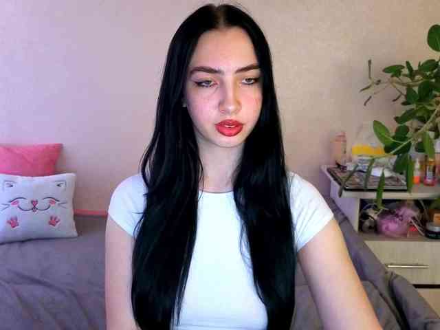 WildKittenX webcam