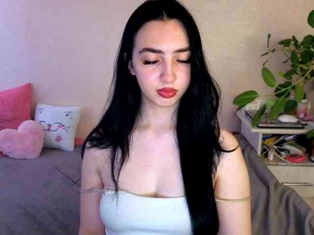 WildKittenX webcam