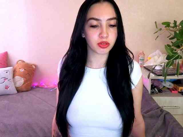 WildKittenX webcam