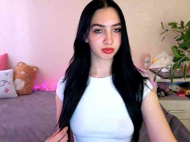 WildKittenX webcam