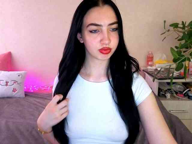 WildKittenX webcam