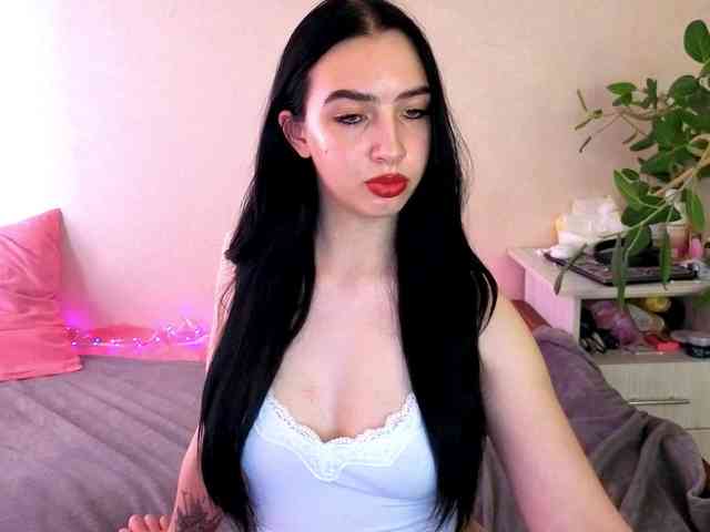 WildKittenX webcam