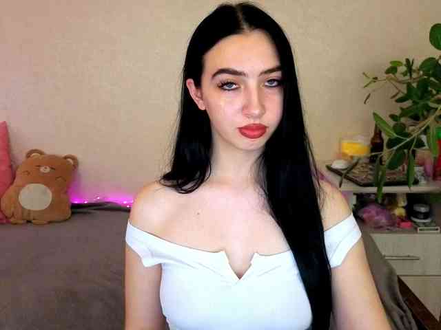 WildKittenX webcam