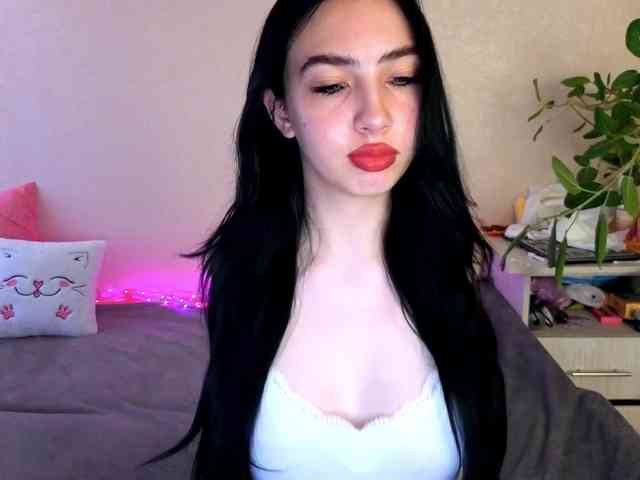WildKittenX webcam