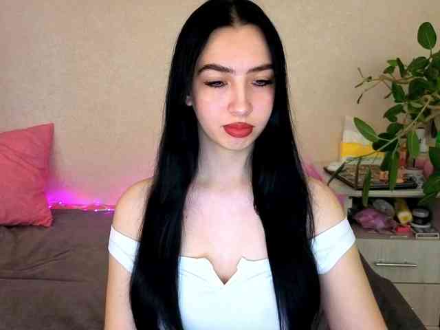 WildKittenX webcam