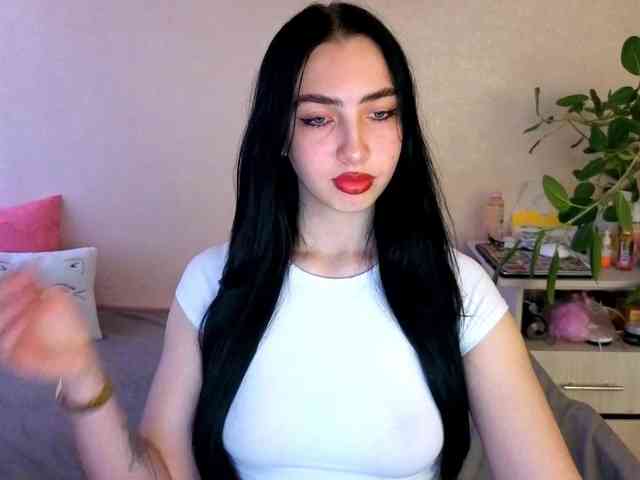 WildKittenX webcam
