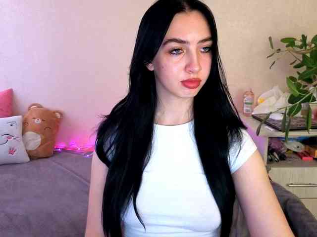 WildKittenX webcam