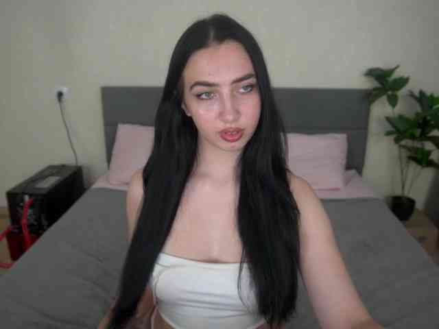 WildKittenX webcam