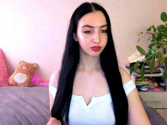 WildKittenX webcam