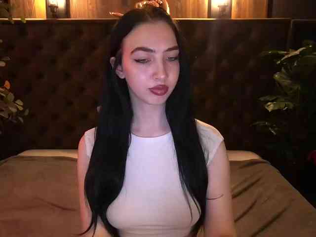 WildKittenX webcam