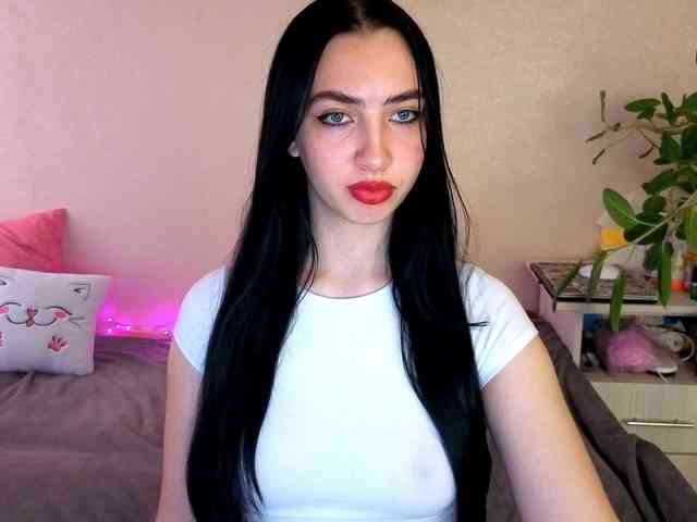 WildKittenX webcam