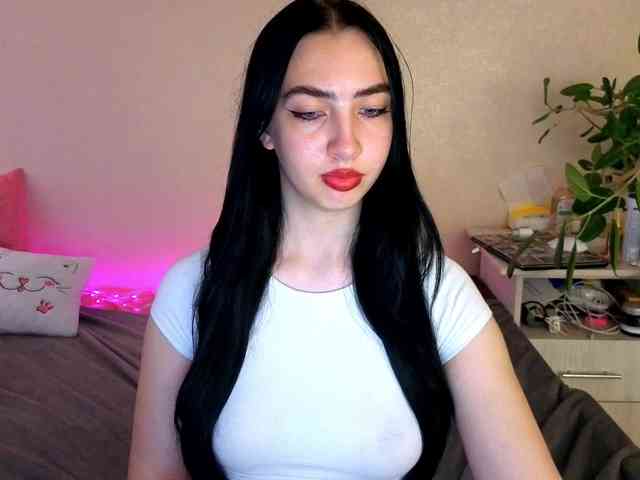WildKittenX webcam