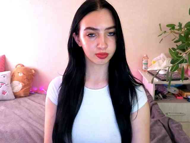 WildKittenX webcam