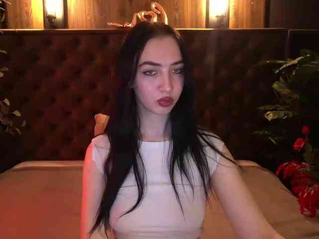 WildKittenX webcam