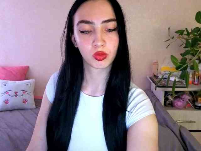 WildKittenX webcam