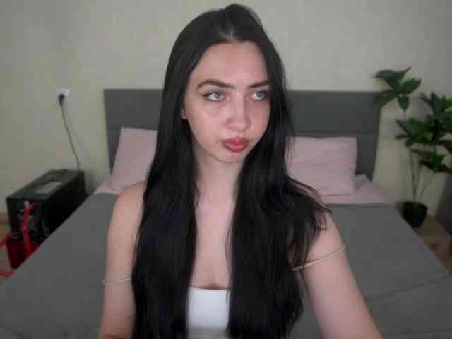 WildKittenX webcam
