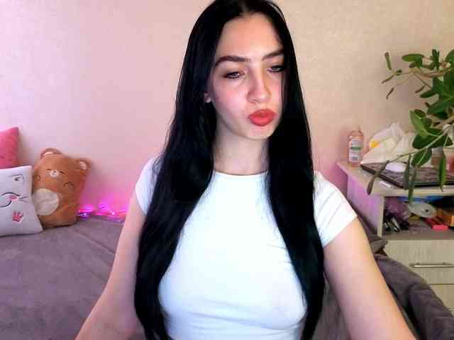 WildKittenX webcam
