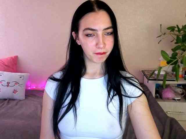 WildKittenX webcam