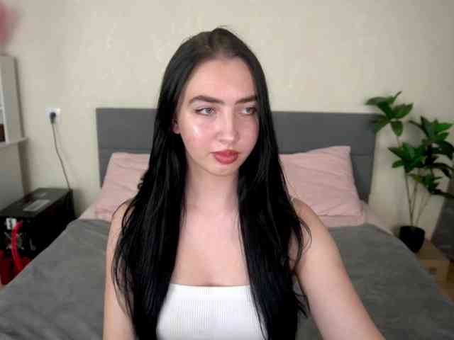 WildKittenX webcam