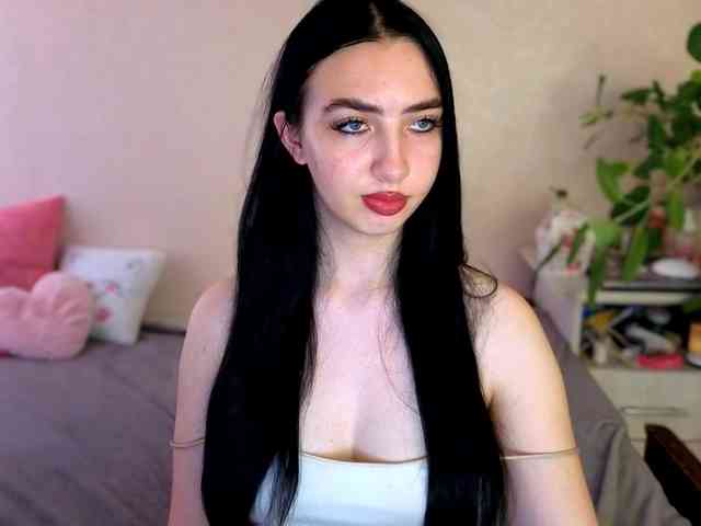WildKittenX webcam