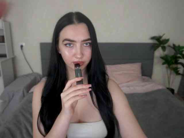 WildKittenX webcam