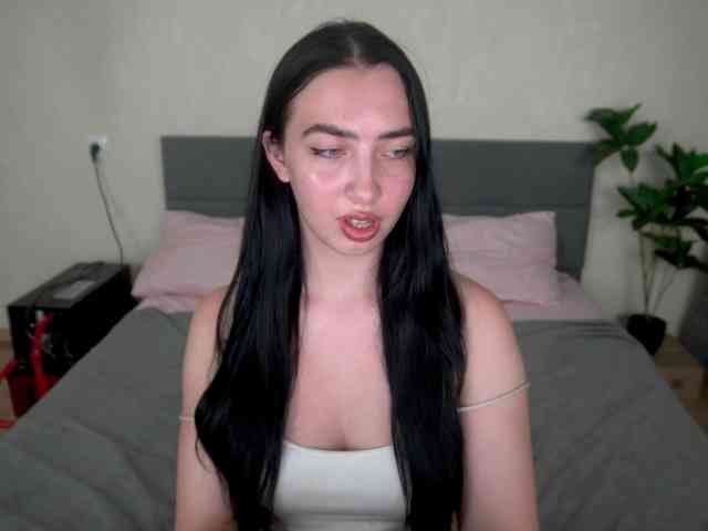 WildKittenX webcam