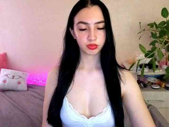 WildKittenX webcam