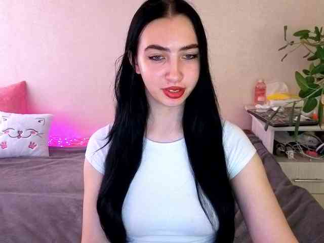 WildKittenX webcam