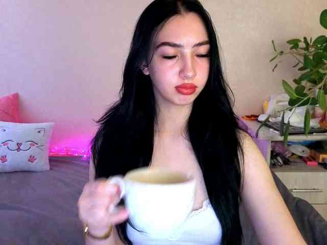 WildKittenX webcam