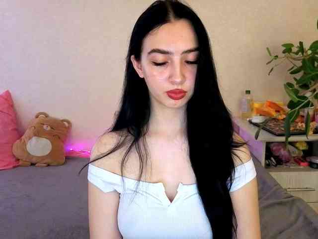 WildKittenX webcam