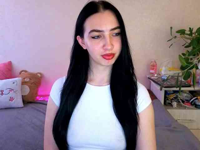 WildKittenX webcam