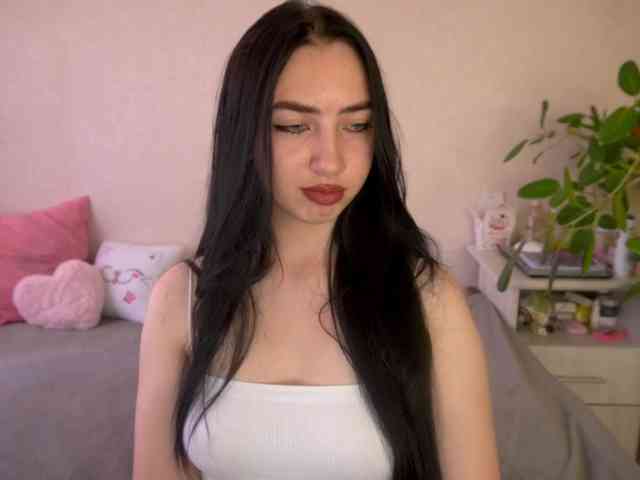 WildKittenX webcam