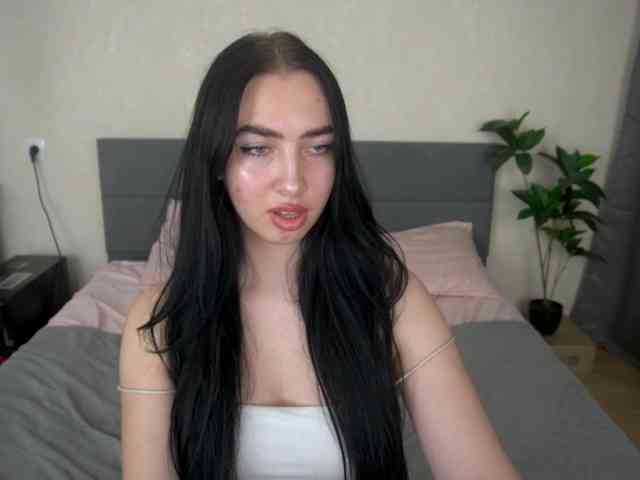 WildKittenX webcam