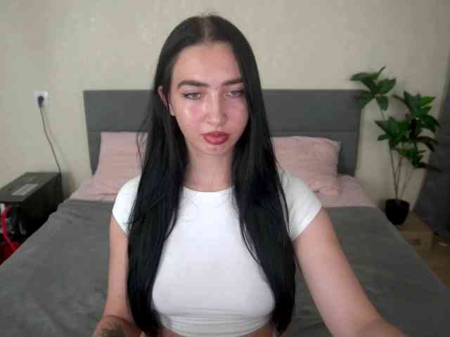 WildKittenX webcam