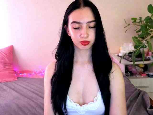 WildKittenX webcam
