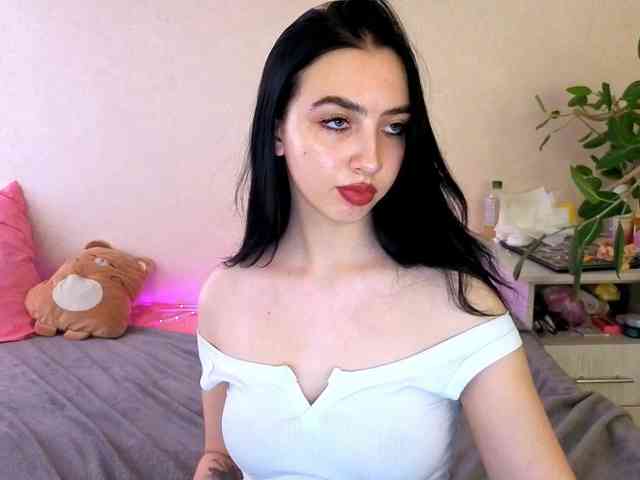 WildKittenX webcam