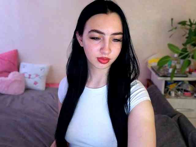 WildKittenX webcam