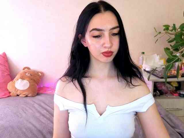 WildKittenX webcam